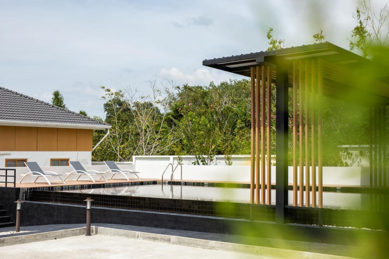 Villa Sunrise Garden A181 Ban Muang Mai Exterior photo